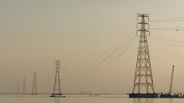 همراه مطمئن در توسعه انرژی و صنایع نیروگاهی همراه مطمئن در توسعه انرژی و صنایع نیروگاهی